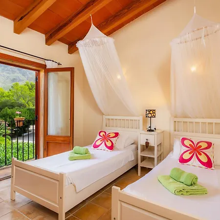 Casa Stevens Colonia de Sant Pere